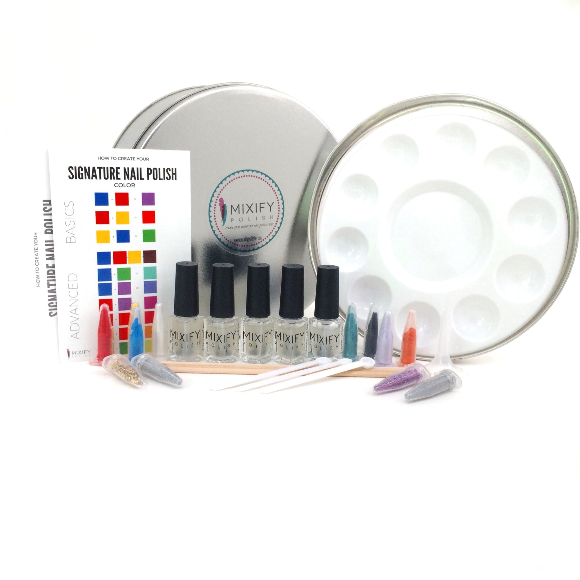 Este kit te permite crear tus propios esmaltes de uñas